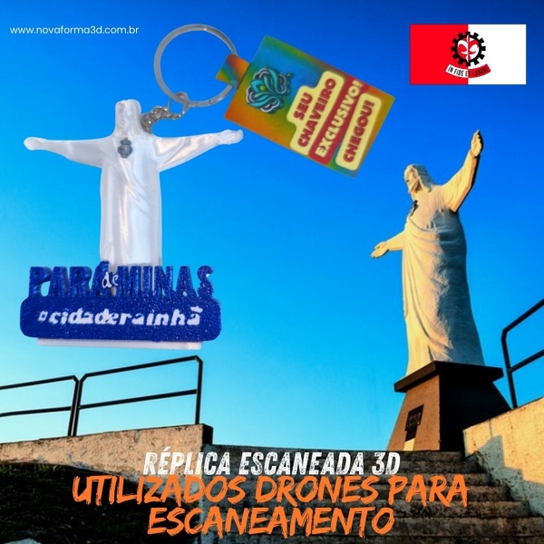Chaveiro Cristo de Pará de Minas (6,5 cm)