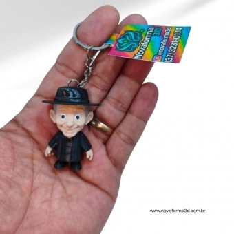 Chaveiro Mini Padre Libério Minimalista 3D (5 cm)